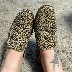 Lucky Brand leopard print flats